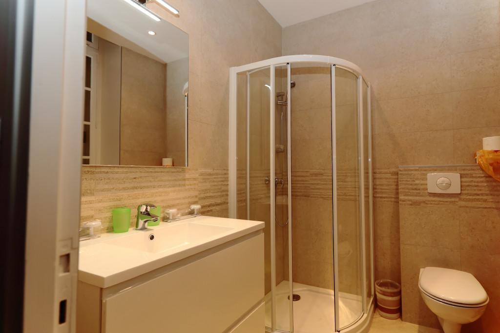La Maison De Ma Tante Bed & Breakfast Pougues-les-Eaux ภายนอก รูปภาพ